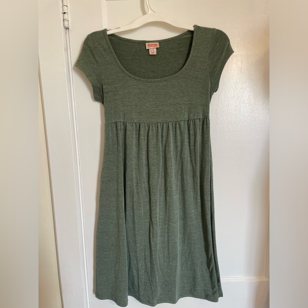 Cute green tshirt dress.